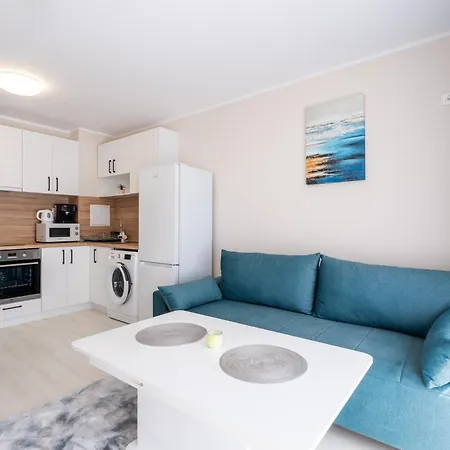 Cozy 2 In Center - Aleko Apartment