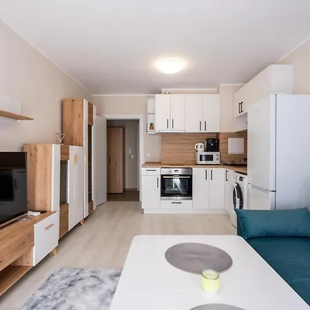 Cozy 2 In Center - Aleko Apartment